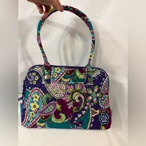 Vera Bradley Zip Around Heather Bag. New with tags